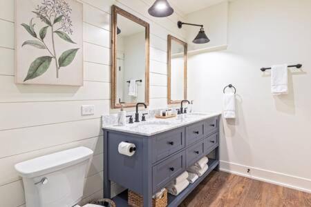 Downtown Luxury Farmhouse Apartment #4 West Dundee Ngoại thất bức ảnh